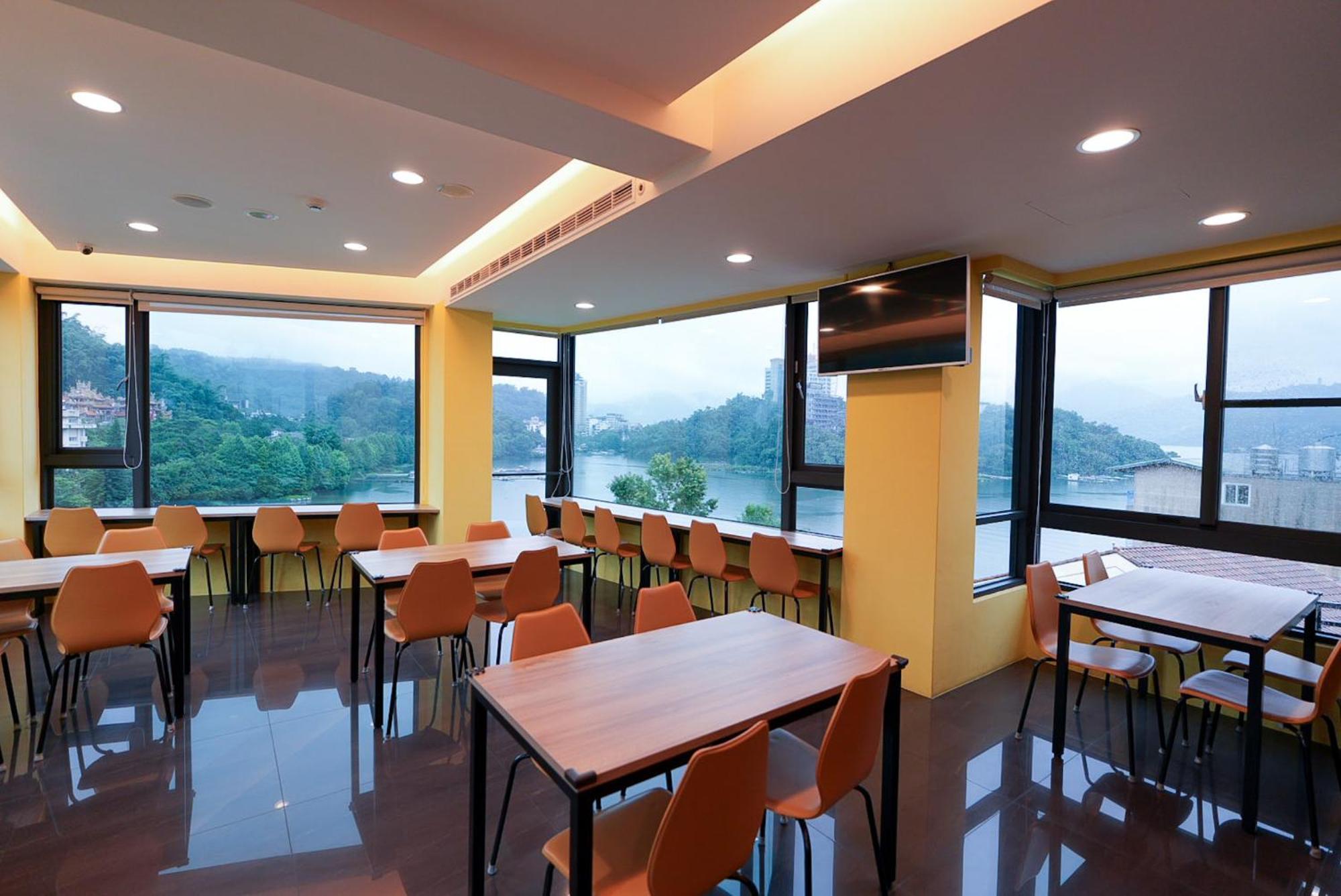 Zhaohong Homestay Yuchi Exteriör bild